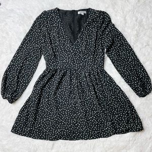 Black & White Polka Dot Long Sleeve V-Neck Dress